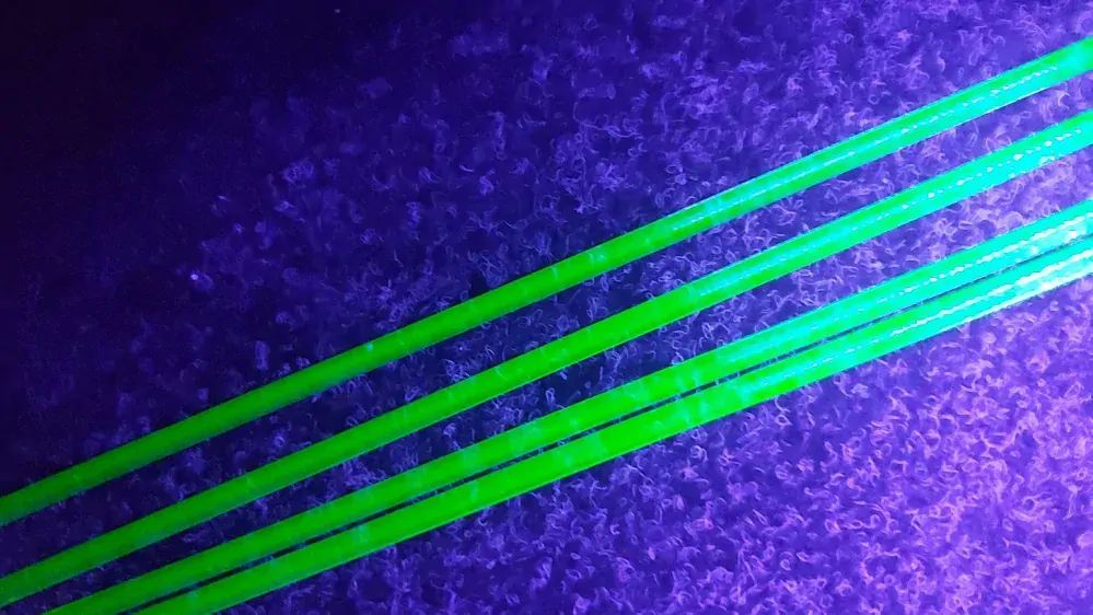 Skleněné tyče uranové pr. 9 mm, 9 ks