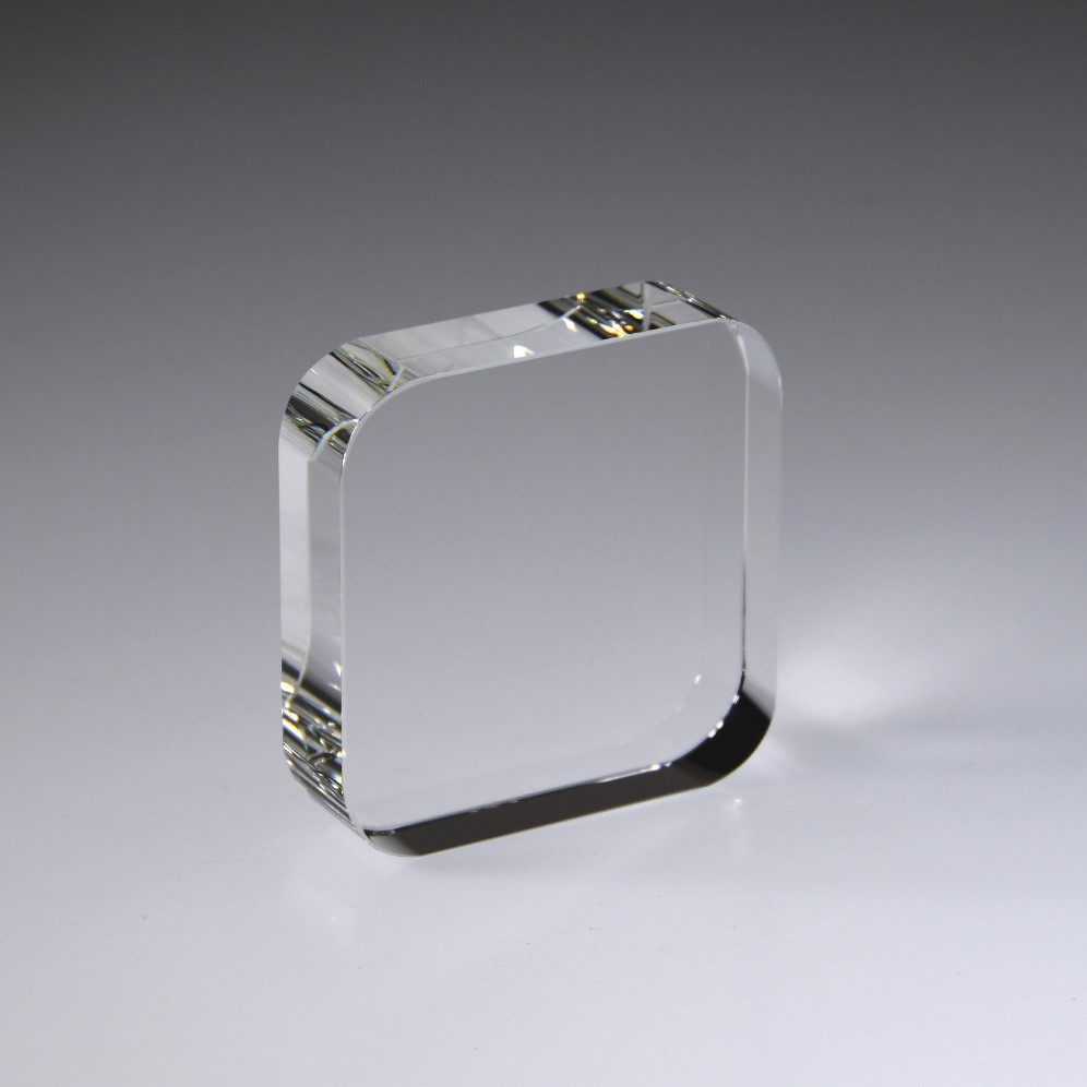 Skleněná zaoblená deska 60 x 60 x 20 mm