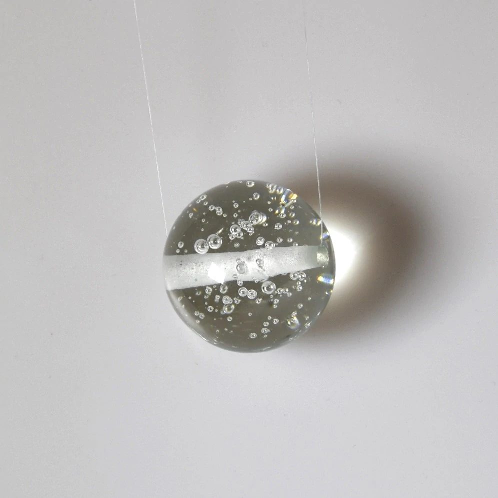 Koule na zavěšení s bublinkami-40 mm
