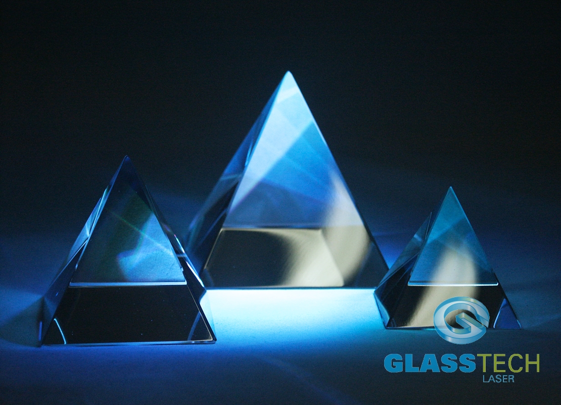Pyramida 40 mm
