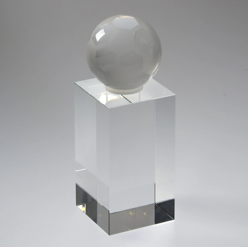 Sportovní trofej fotbal 170 mm