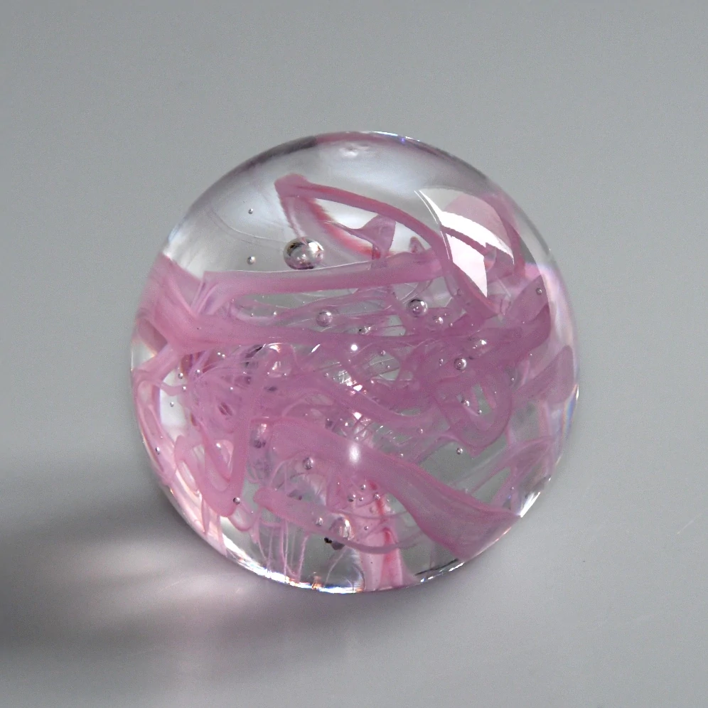 Těžítko růžový sen