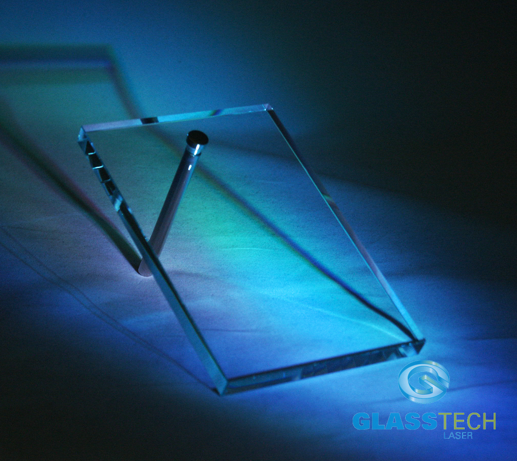 Skleněná deska s tyčkou 120 x 80 x 8 mm