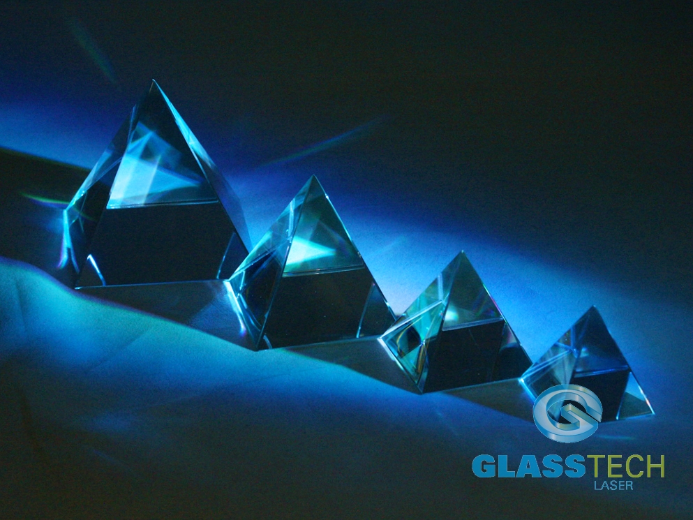 Pyramida 40 mm