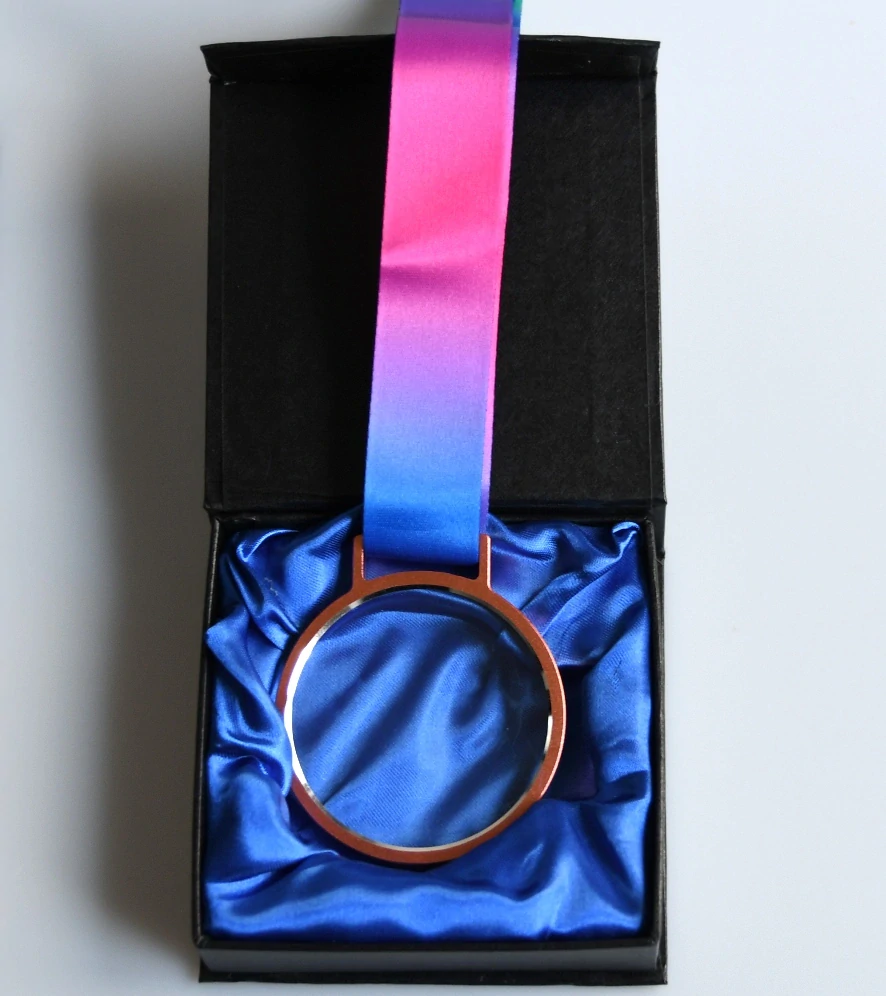 Skl. medaile kov-bronz