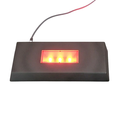 LED stojánek stříbrný na skl. kvádry, plakety