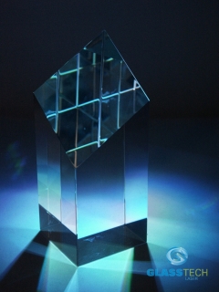 Skleněná trofej Čtyřhran - M